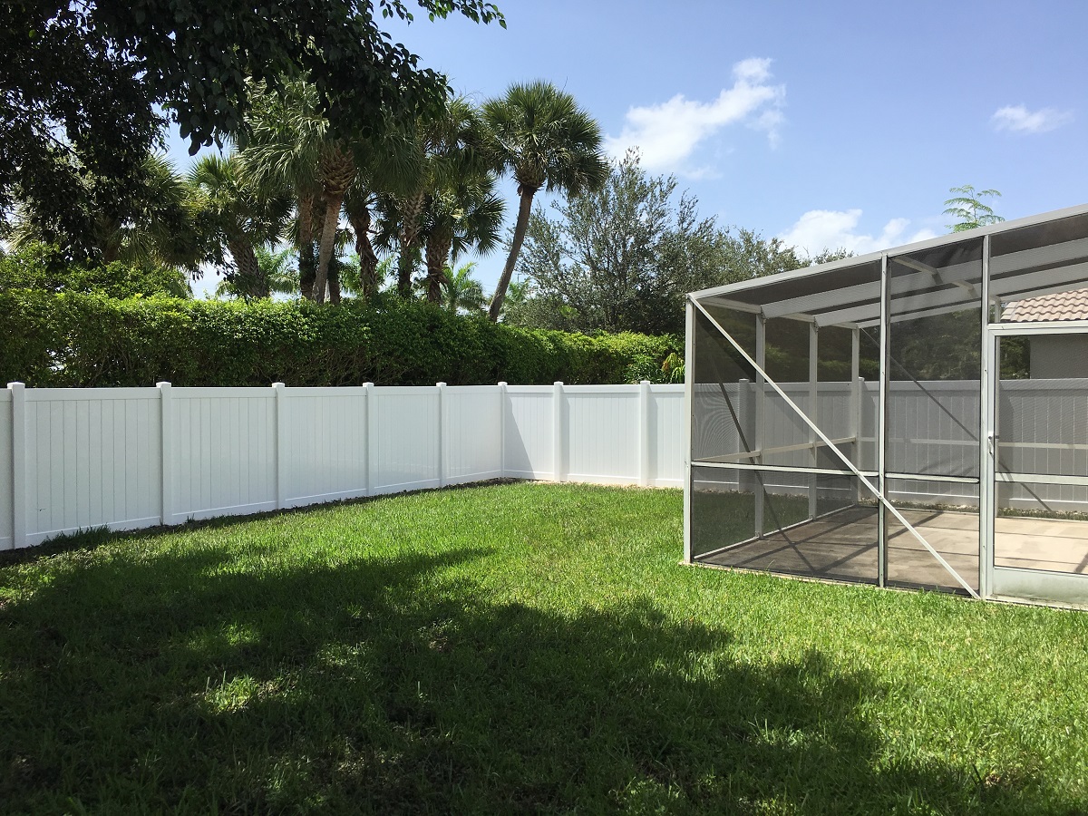 plantation fence company